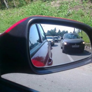 Зеркало бокового вида в автомобиль